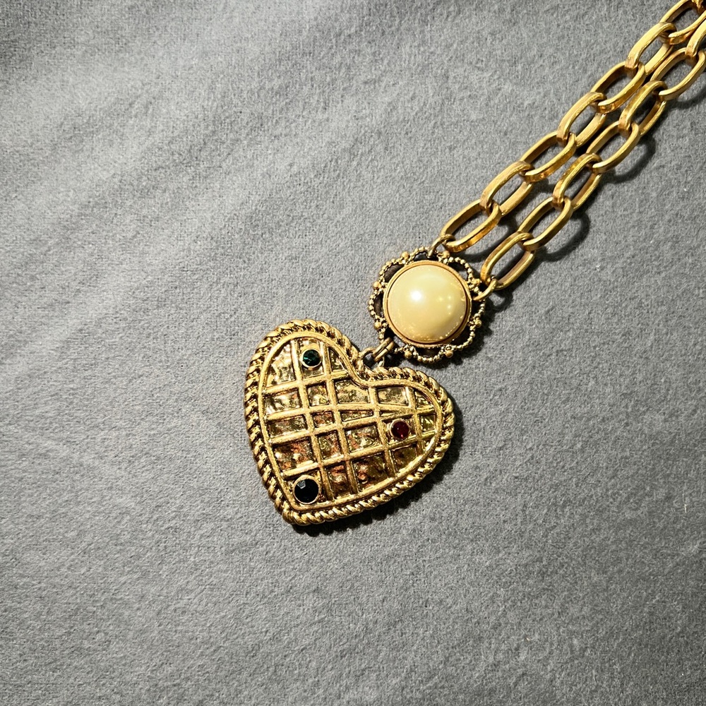 Gold Heart Pendant Necklace